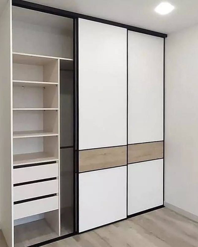 Шкаф-купе белый